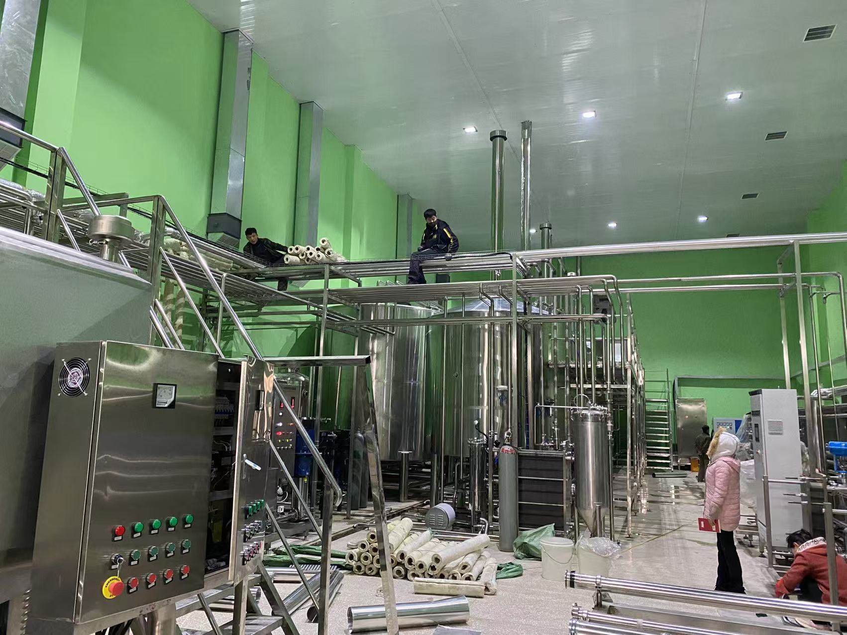 白水精酿啤酒设备厂—精酿啤酒设备制造：传承工艺与创新科技的交融